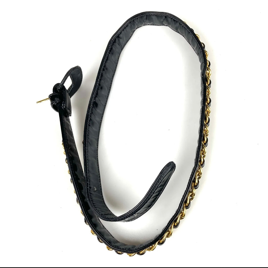 Chanel waist bag vernice